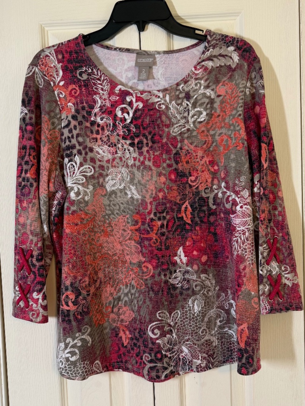 Chico's Size 2 Floral Paisley Lace-Up Sleeve Knit Top , US Size 12/14